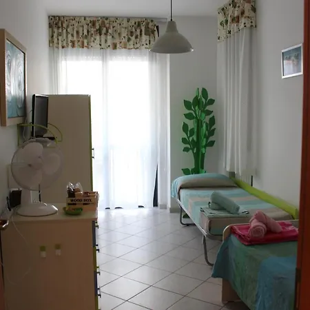 فندق مبيت وإفطار 8 Stelle