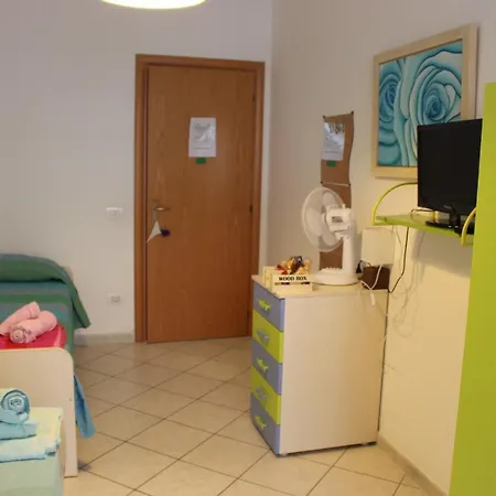 8 Stelle فندق مبيت وإفطار فوجيا